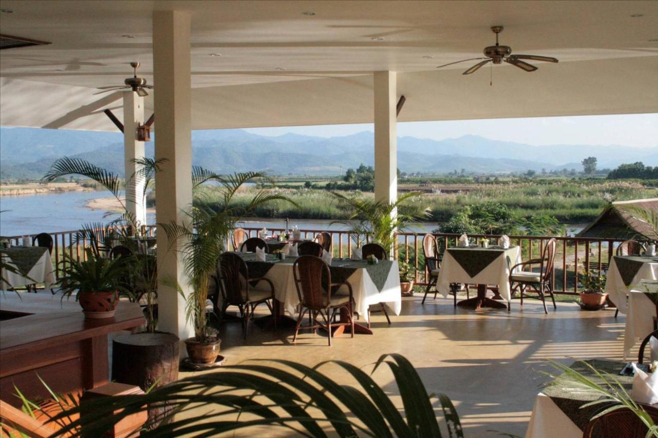 Maekok River Village Resort Mae Ai Экстерьер фото