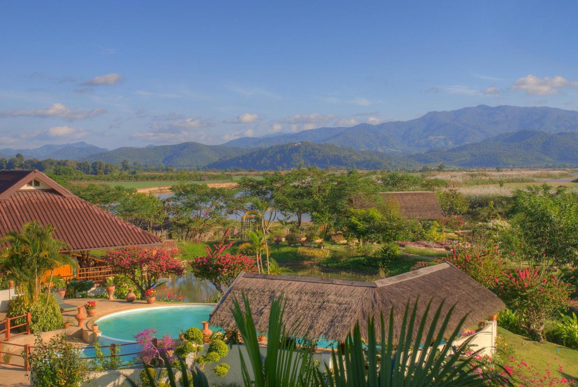 Maekok River Village Resort Mae Ai Экстерьер фото