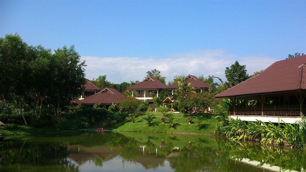 Maekok River Village Resort Mae Ai Экстерьер фото
