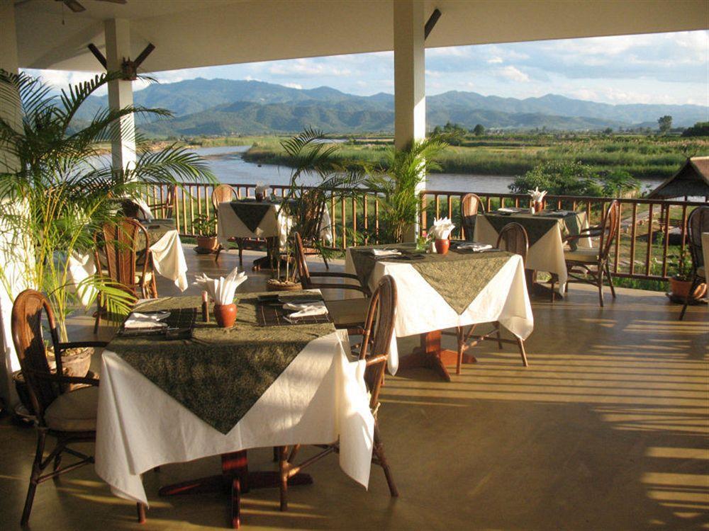 Maekok River Village Resort Mae Ai Экстерьер фото