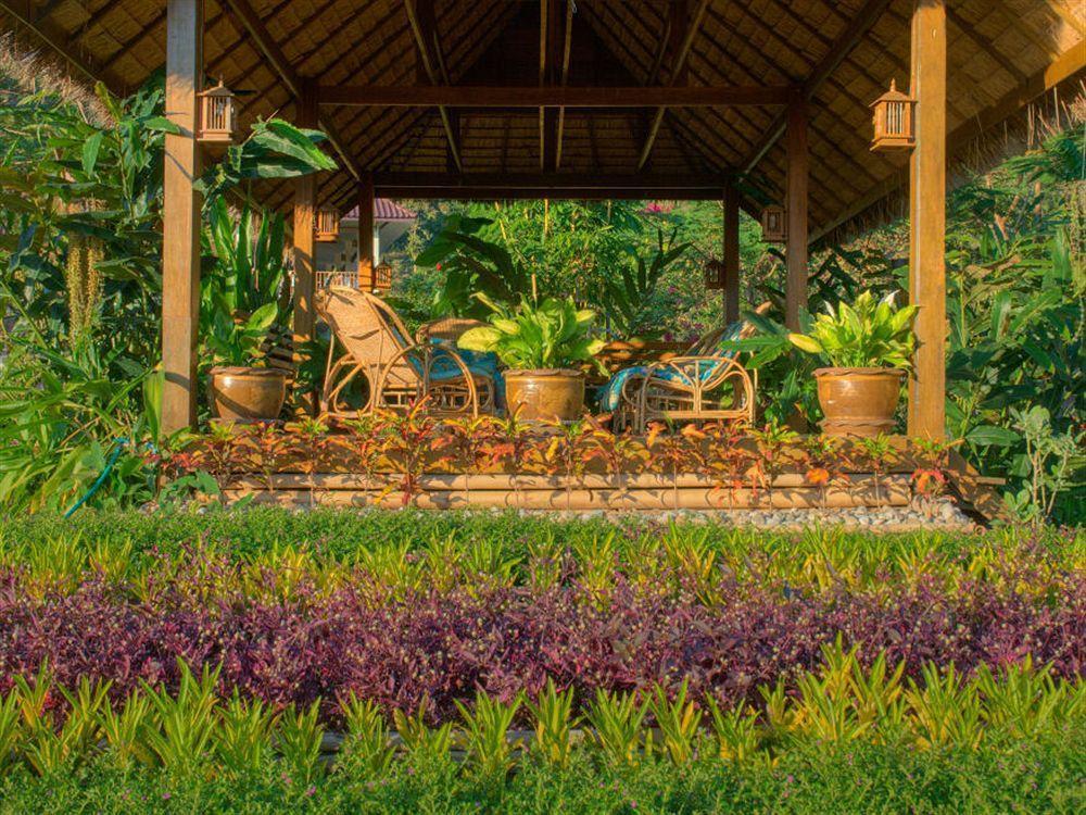 Maekok River Village Resort Mae Ai Экстерьер фото