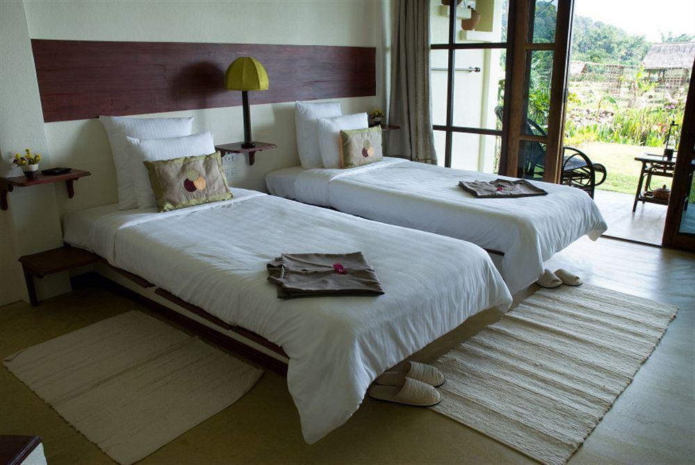 Maekok River Village Resort Mae Ai Экстерьер фото