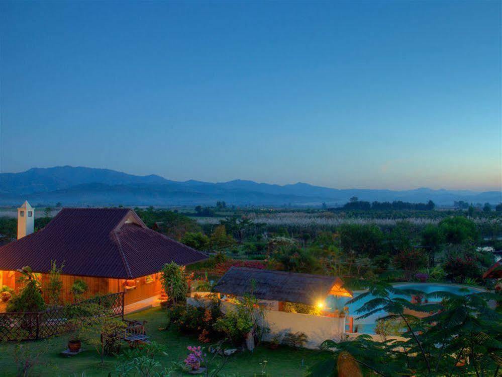 Maekok River Village Resort Mae Ai Экстерьер фото